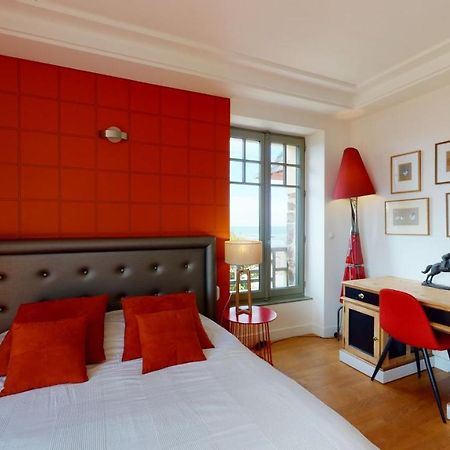 Les roches Grises, Luxueuse villa face mer, 4étoiles, SPA et jardin panoramique, société La Clef Decamp Granville Exterior foto